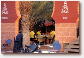 Cafe-Restaurant-Pizzeria Dakar,Erfoud . Website Design and Photography by Gomarnad Maroc